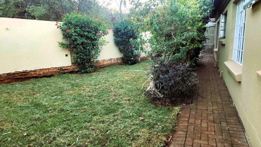 To Let 3 Bedroom Property for Rent in Safari Gardens North West